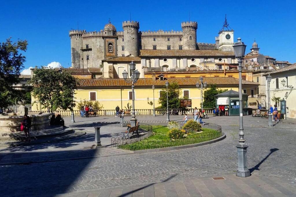 Casa Vacanze Gli Oleandri Bracciano Kültér fotó