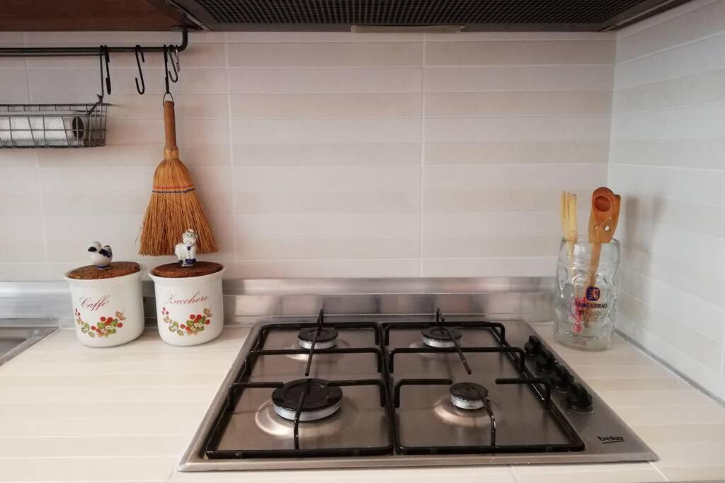 Casa Vacanze Gli Oleandri Bracciano Kültér fotó